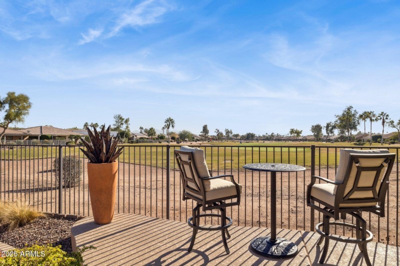 36-GOLF COURSE VIEWS