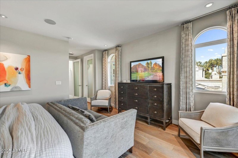 Primary Suite Detail