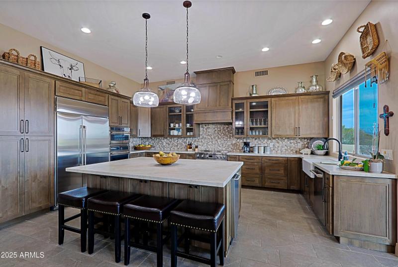 Kitchen 6