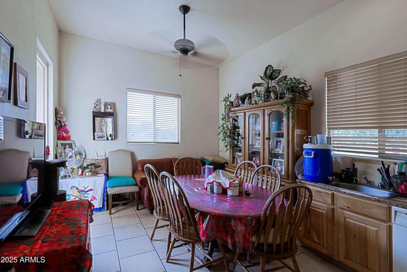 Apartment Dining