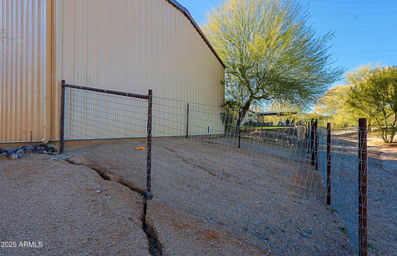 RV Garage 3 - Dog Area 2