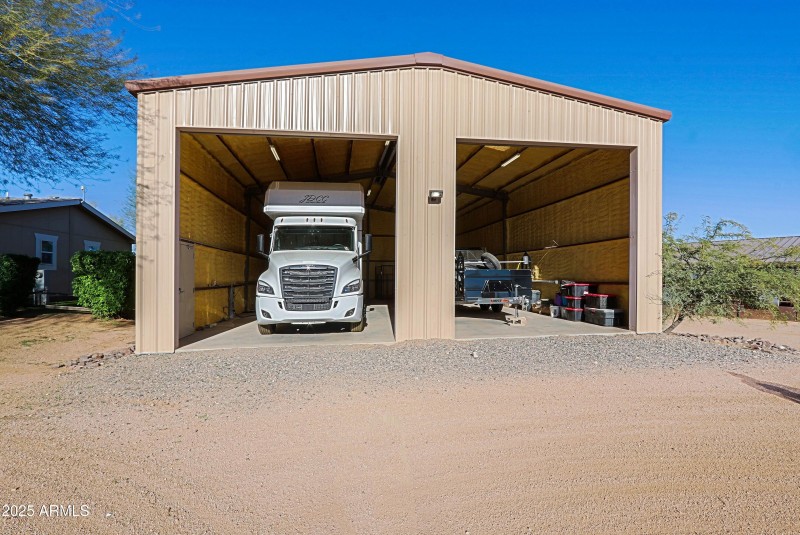 RV / Utility Building