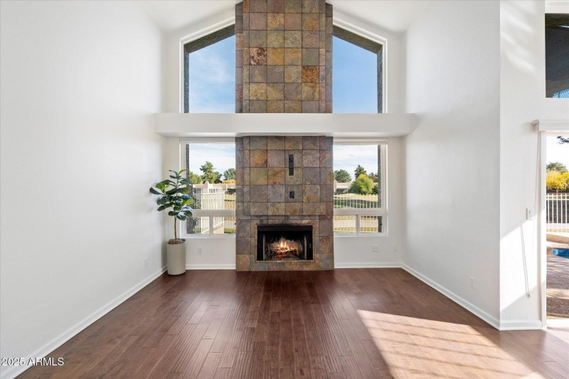 4028-East-Sunnyside-Drive-Phoenix-AZ-850