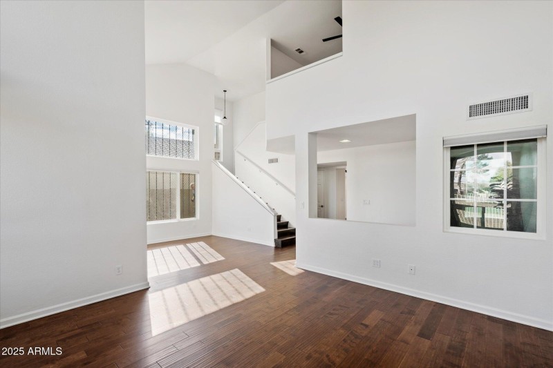 4028-East-Sunnyside-Drive-Phoenix-AZ-850