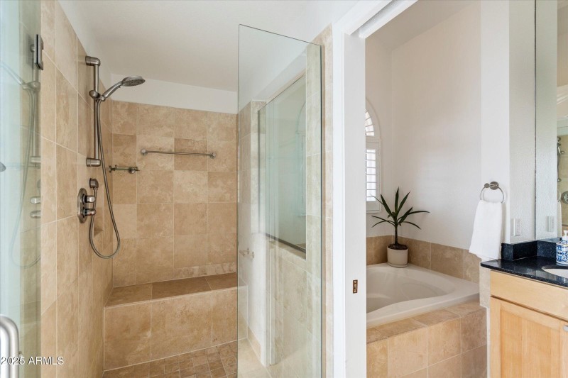 4028-East-Sunnyside-Drive-Phoenix-AZ-850