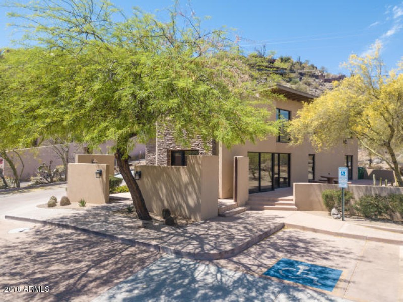 20180425031554764879000000-o