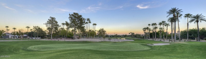 Panorama of 5th Green looking South