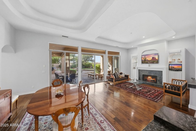 Formal Living & Dining