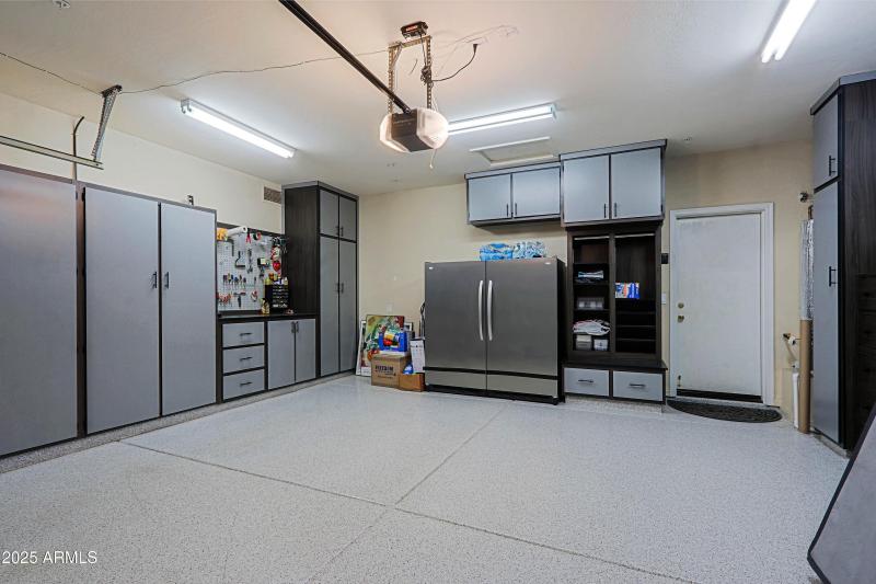 Garage 1