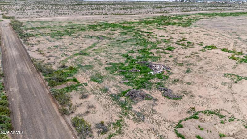 01 - Camelback Drone