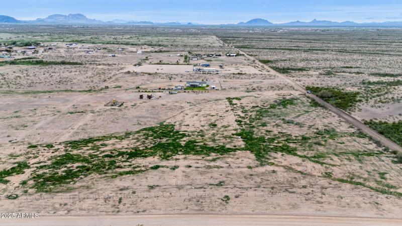 08 - Camelback Drone