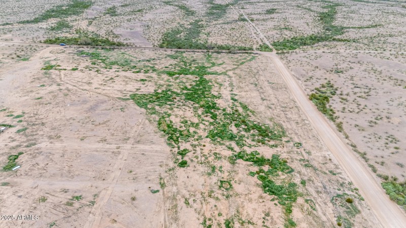 14 - Camelback Drone