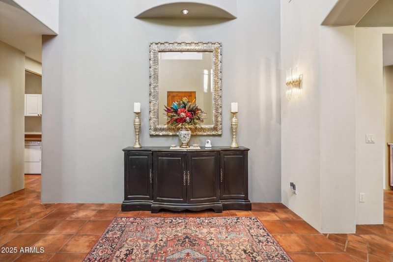 22-web-or-mls-E Golden Eagle Cir-L1012-0