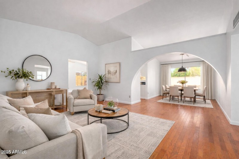 05 Topeka Virtually staged