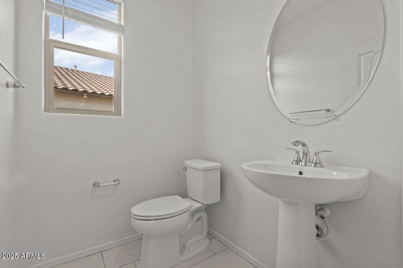 KBPHX_MIR_DesertOasis-Lot160_6388-1200