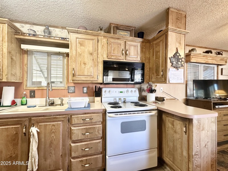 FULL SIZE STOVE