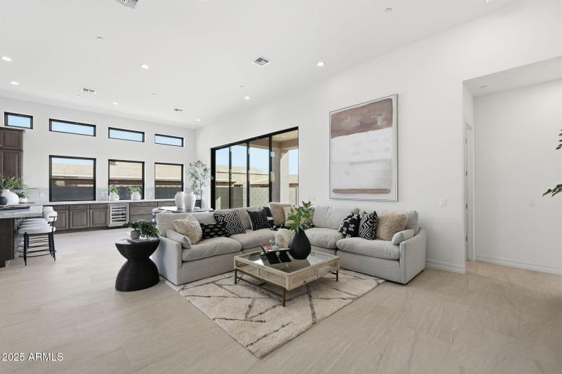 Bright and Cheery Great Room