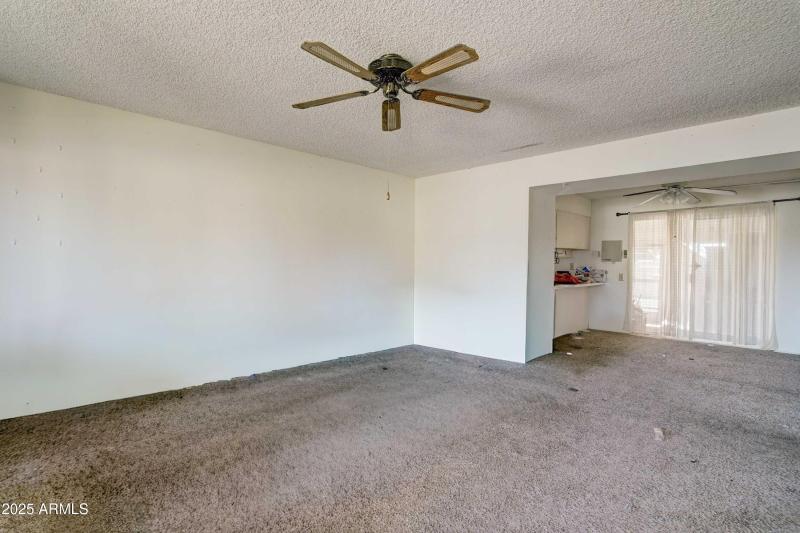 15658 N Lakeforest Dr-4