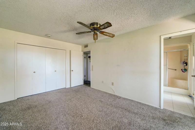 15658 N Lakeforest Dr-13