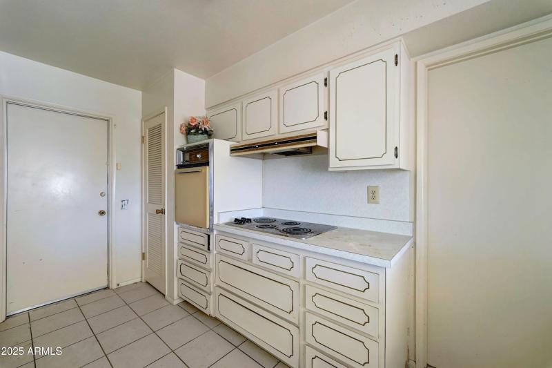 15658 N Lakeforest Dr-9