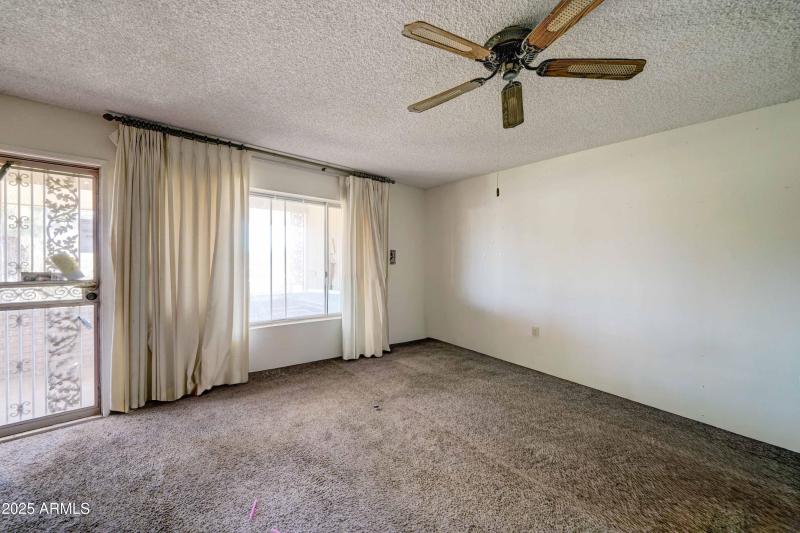 15658 N Lakeforest Dr-5