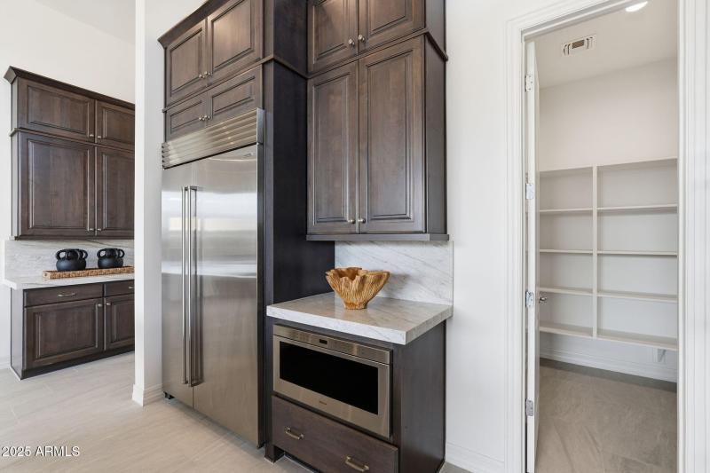 Walk-In Pantry