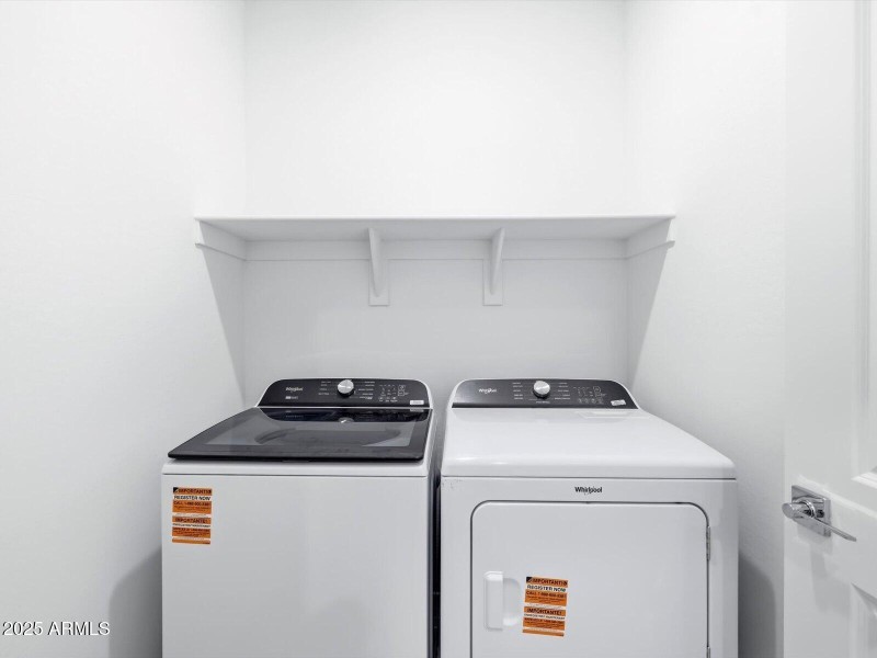 24602 W CHAMBERS Street