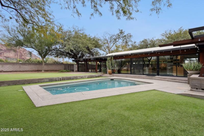 Marion Estates_Stanford