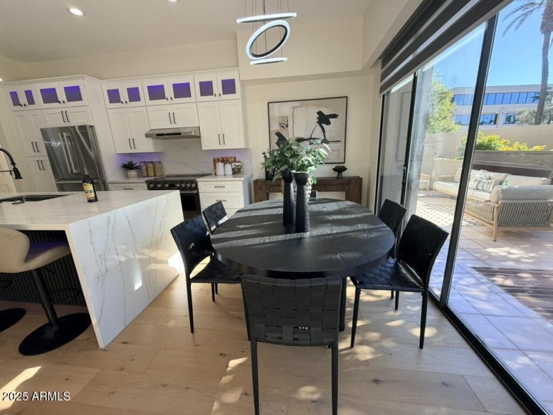 2DC089E0-CE5D-4653-BFED-5A63FF803E58_1_1