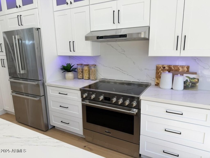 F2985275-63B8-4657-8A71-141D21CA939A_1_1