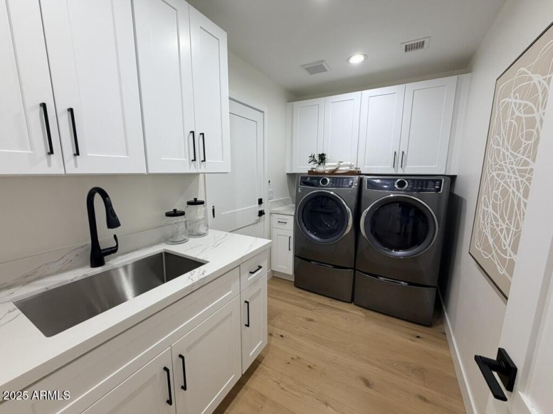 32EEE444-FDA6-43AA-93BF-8CA080068E9A_1_1