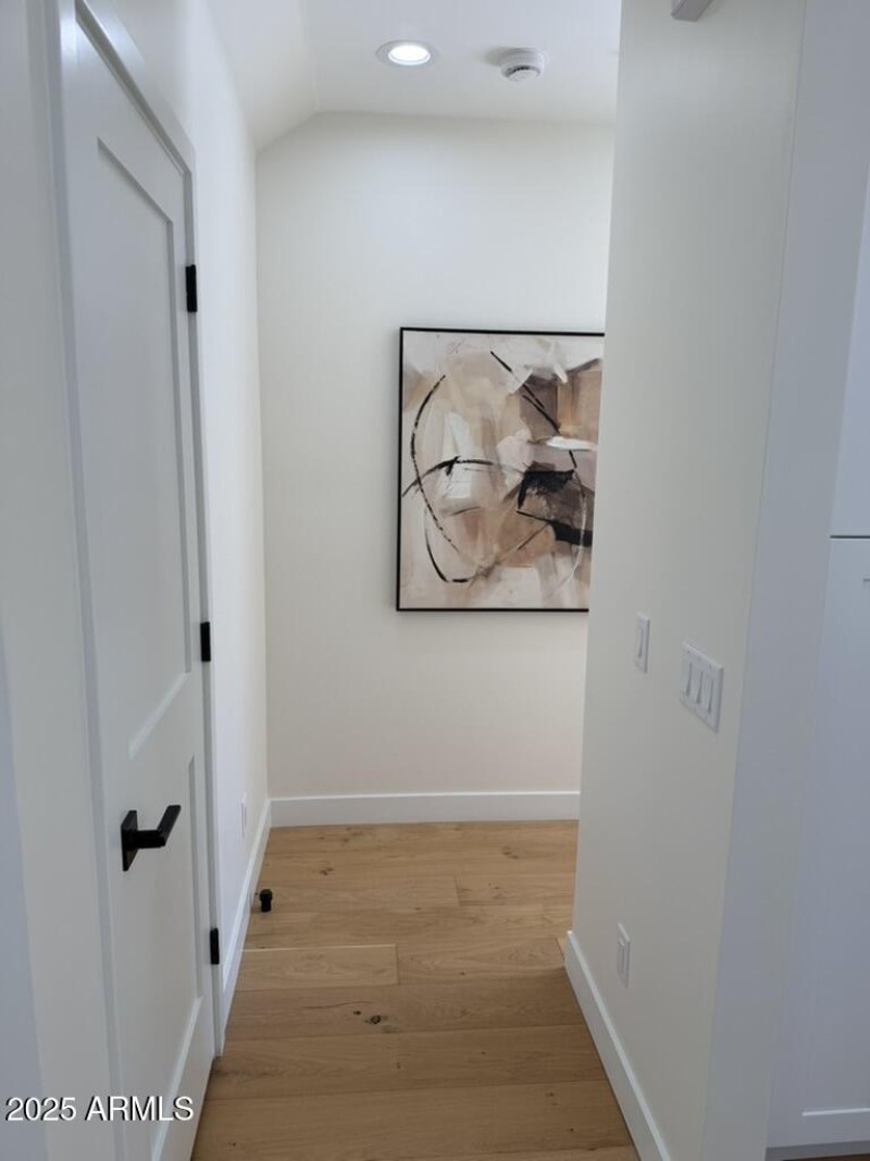 B1C42EFA-2BD2-4DE7-8EBD-45F189723526_1_1