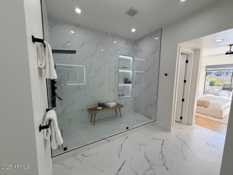 BEA66FAF-8A52-436B-9E77-51A83FED1BA1_1_1