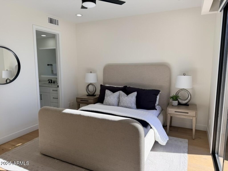 426FF2DA-F957-431D-9FE7-AF34DC4A3A7F_1_1