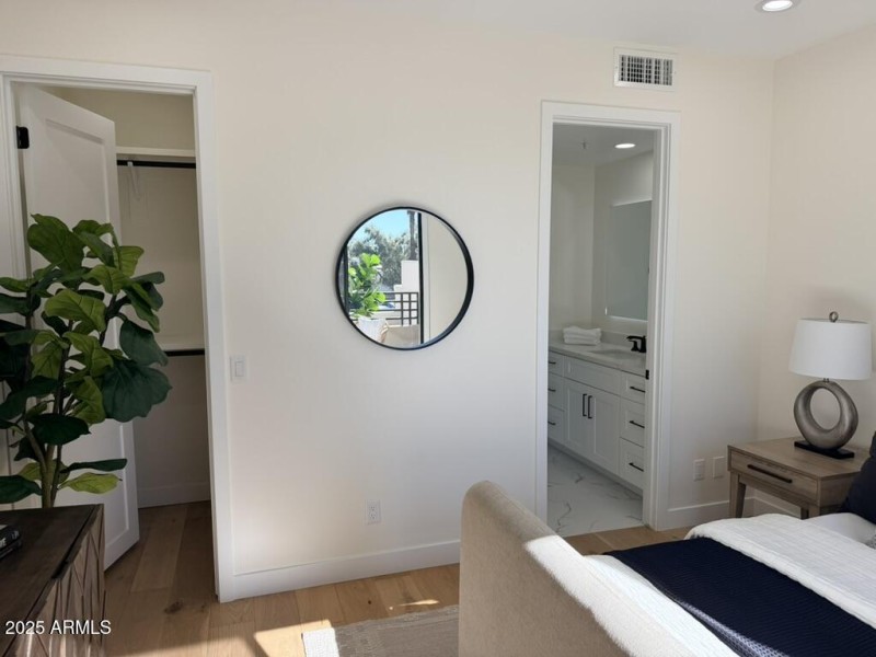 01382155-5DB5-4B6C-BEC1-3F22425113BE_1_1