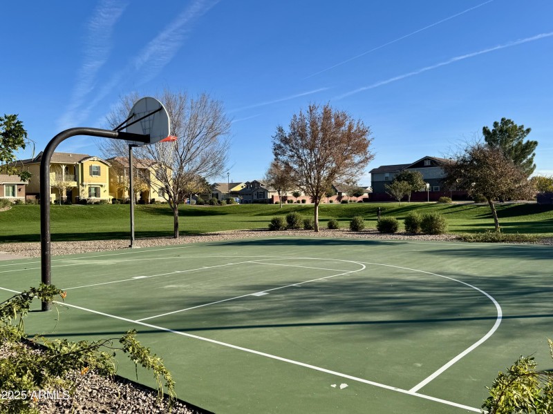 COMMUNITY BASKETBALL COURT