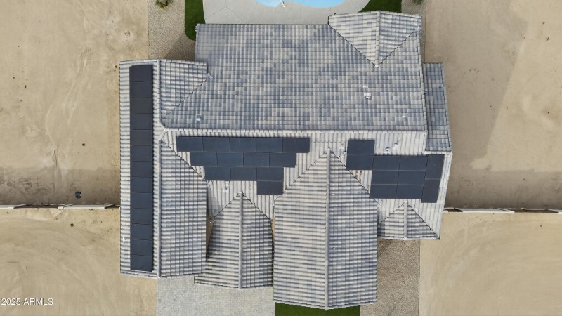 DJI_20251224060321_0004_D-47