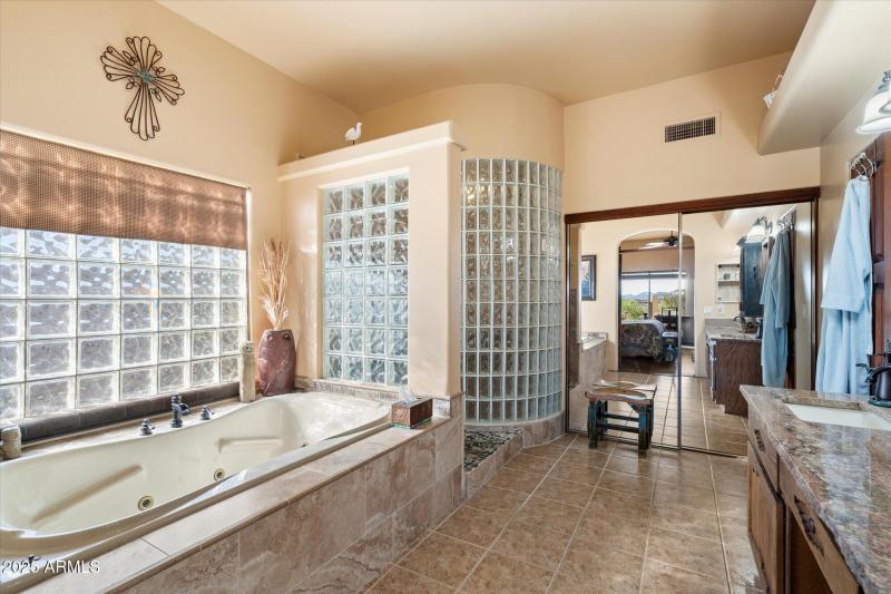 Soaking Tub Sanctuary
