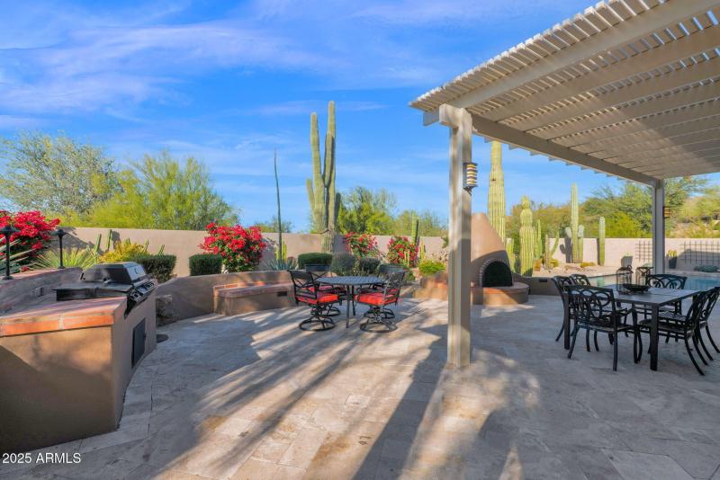 64-web-or-mls-P1415328