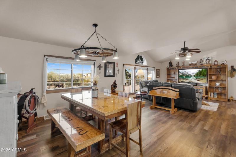 17-web-or-mls-Sentinel Rock -6