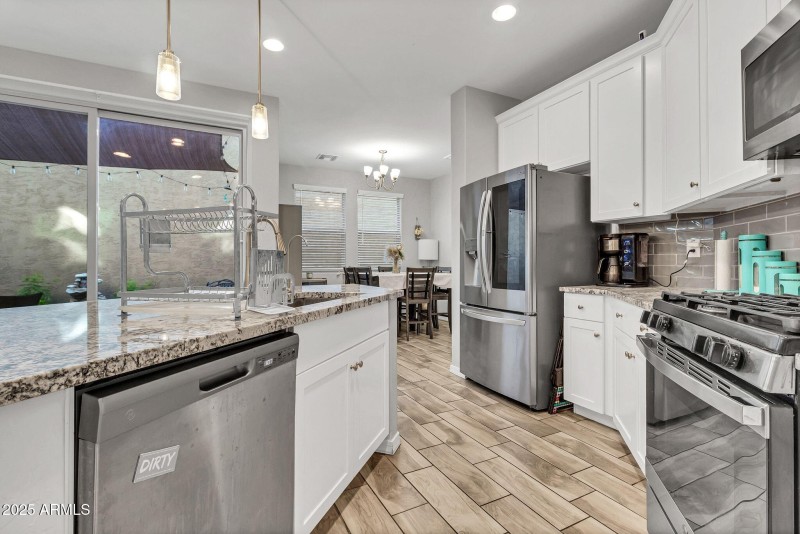 Kitchen/GR Overlook Patio