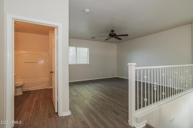 013-photo-bonus-room-15057166