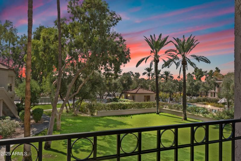 Via Linda Daytime-49