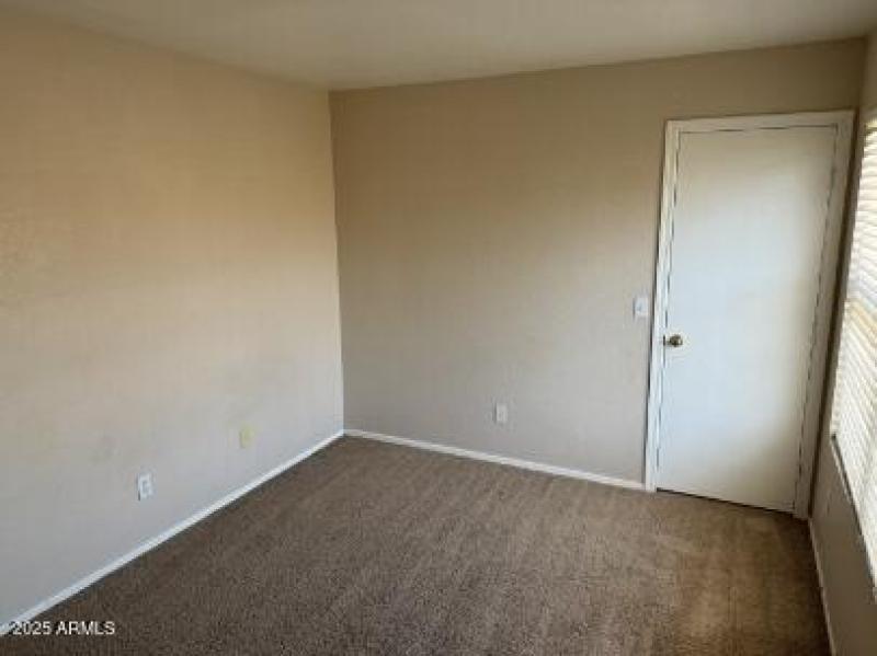 6d93511b-62b9-4a2e-9c33-7a533f315a92