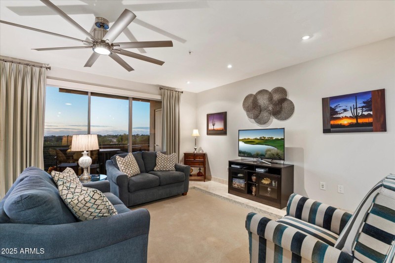 Seamless Indoor / Outdoor Living