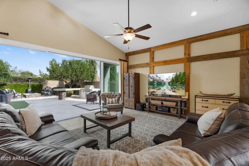 14-web-or-mls-Yellowstone-12