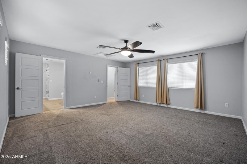 1601 W Glenrosa Ave-19