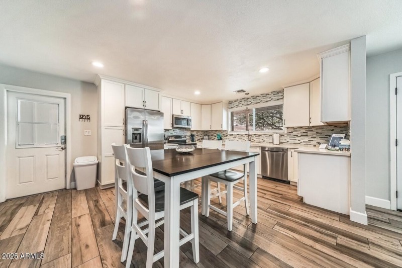 598131842_10161952147557854_668894511291