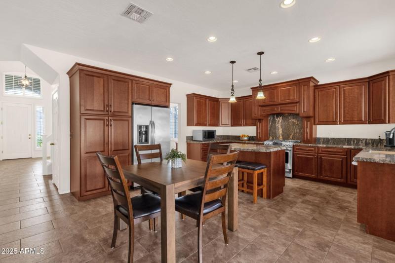 17-web-or-mls-1678-e-rawhide-st