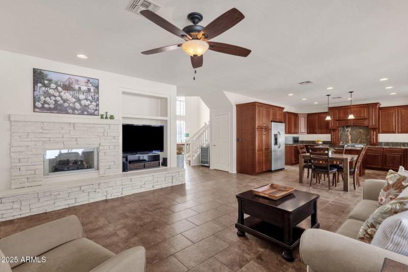 22-web-or-mls-1678-e-rawhide-st